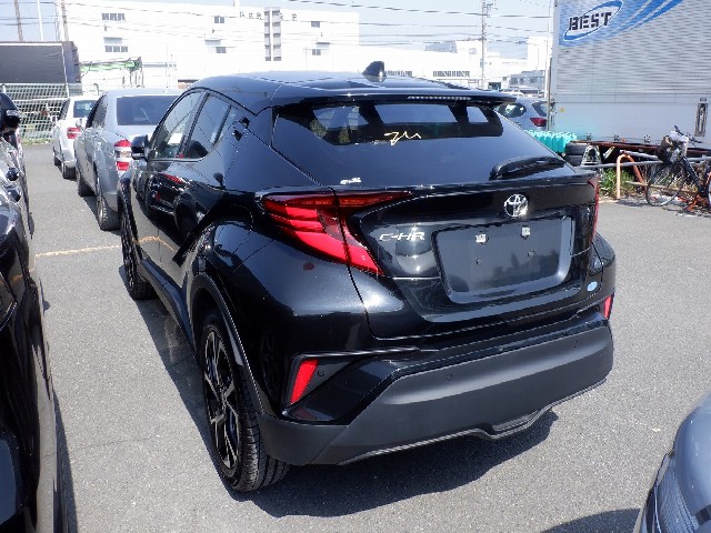 TOYOTA C-HR 2020 Image 24