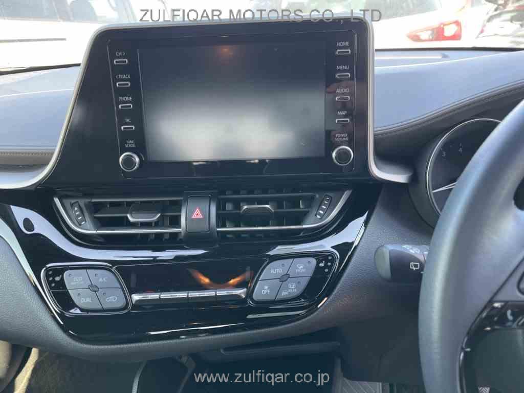 TOYOTA C-HR 2020 Image 6