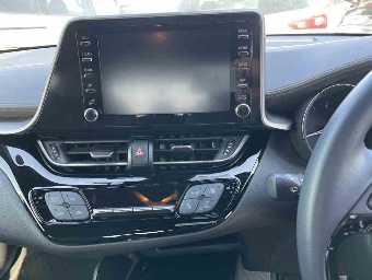 TOYOTA C-HR 2020 Image 6