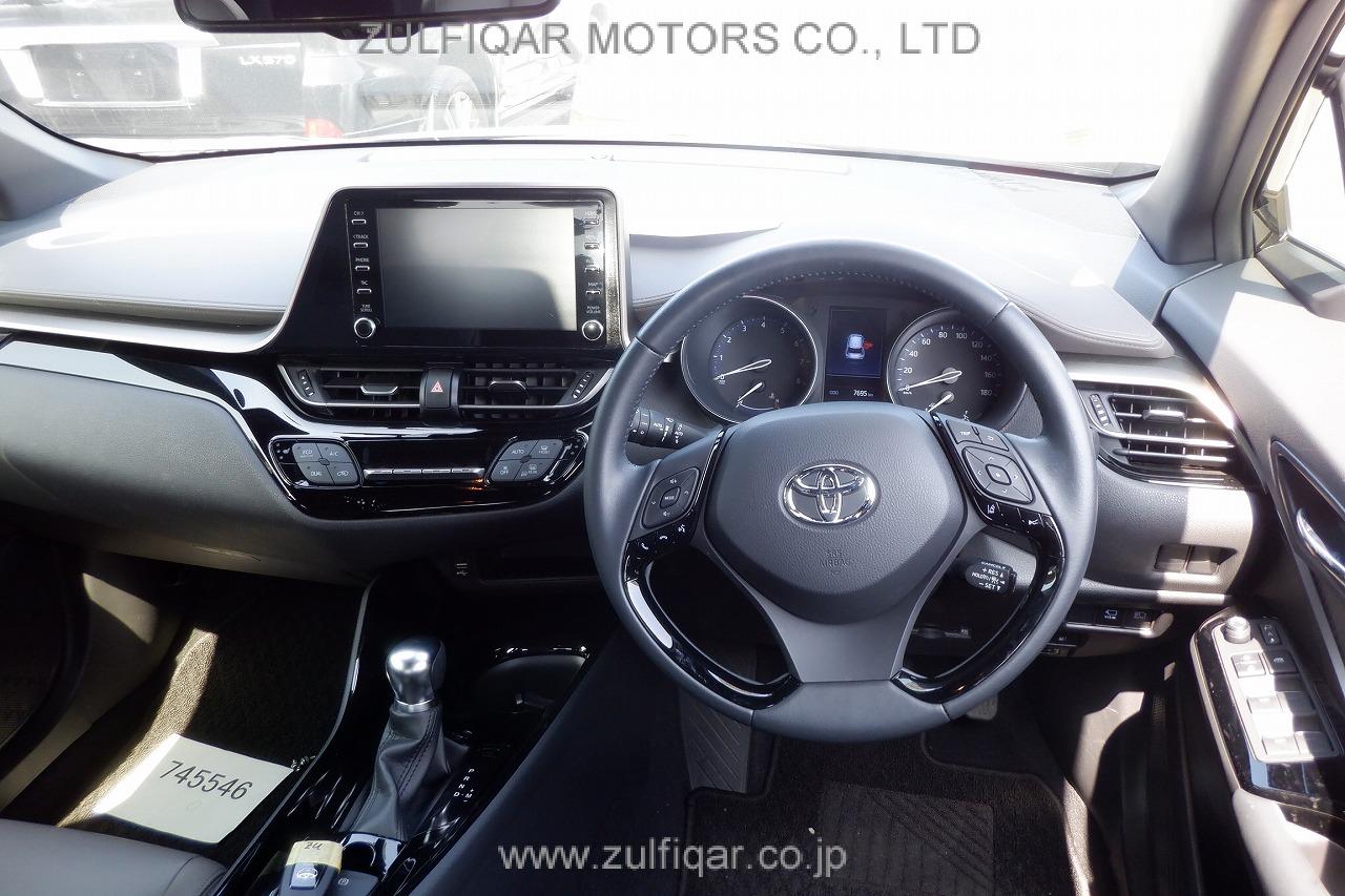 TOYOTA C-HR 2020 Image 10