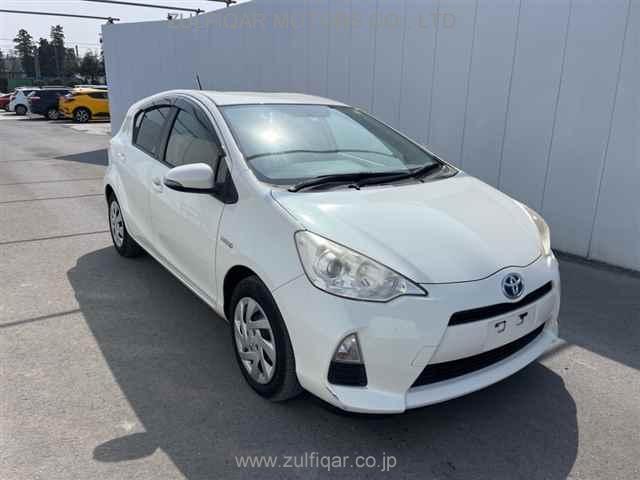 TOYOTA AQUA 2014 Image 1