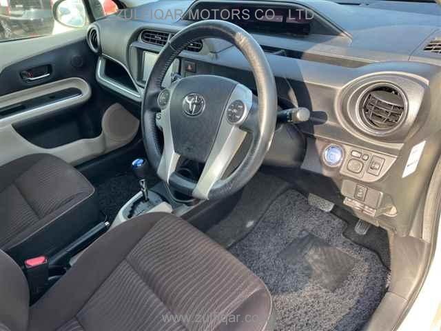 TOYOTA AQUA 2014 Image 3