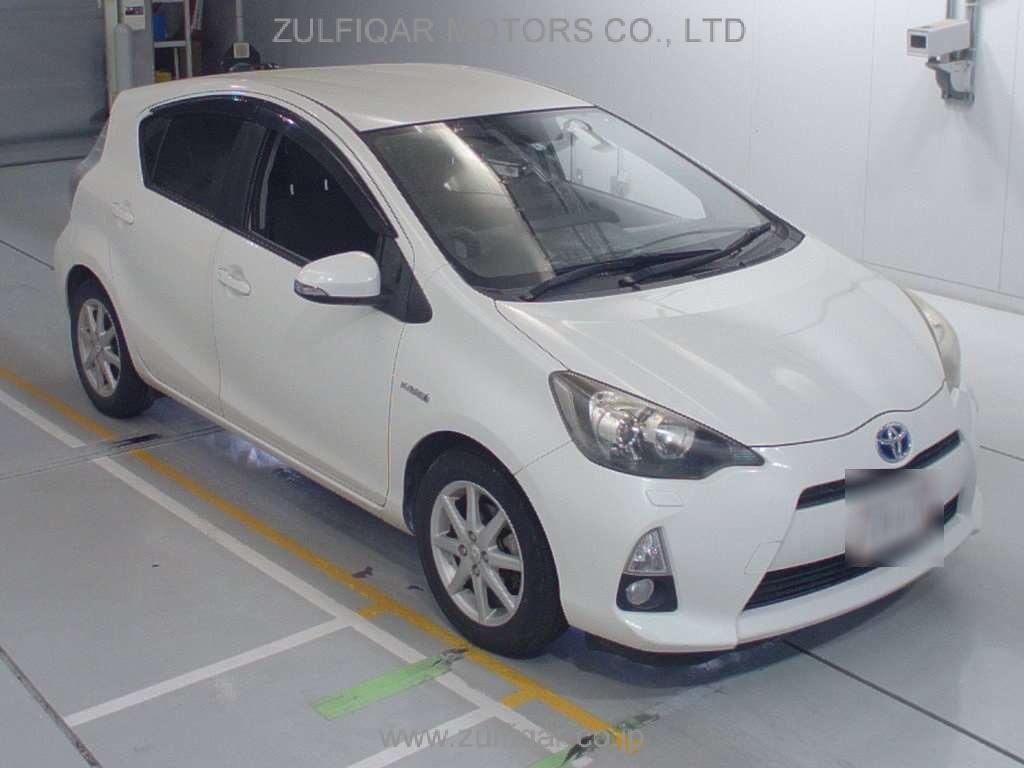 TOYOTA AQUA 2012 Image 5