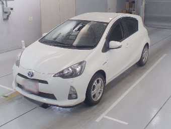 TOYOTA AQUA 2012 Image 1