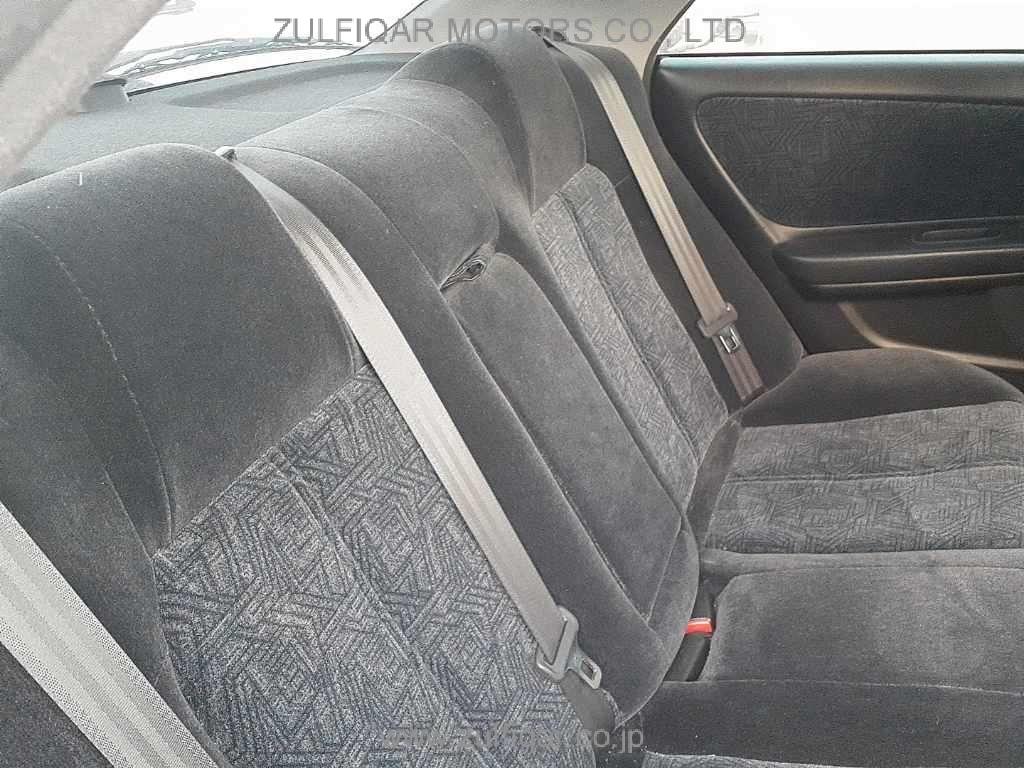 TOYOTA CHASER 2000 Image 9