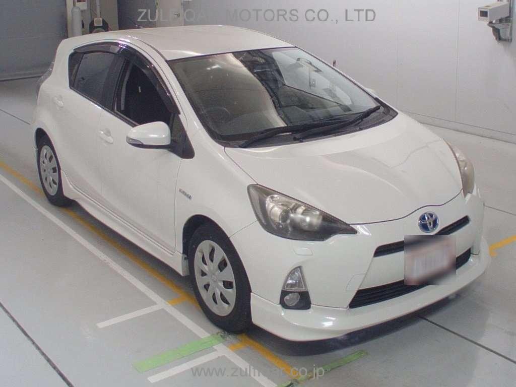 TOYOTA AQUA 2012 Image 5