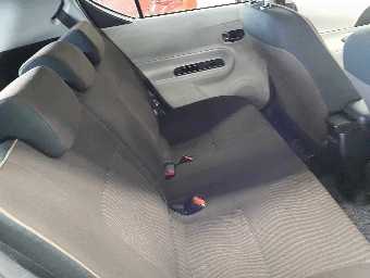 TOYOTA AQUA 2012 Image 9