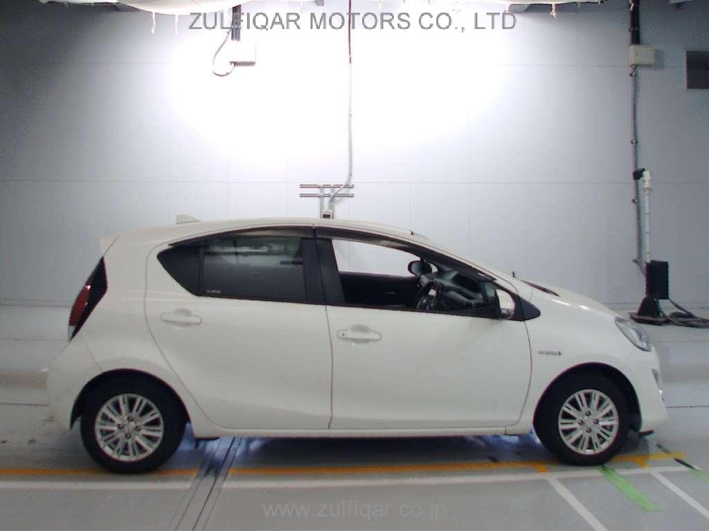 TOYOTA AQUA 2016 Image 3