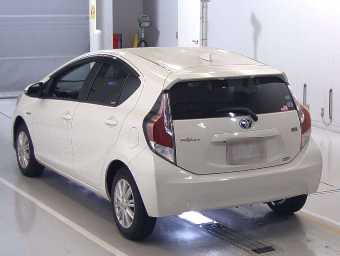 TOYOTA AQUA 2016 Image 6