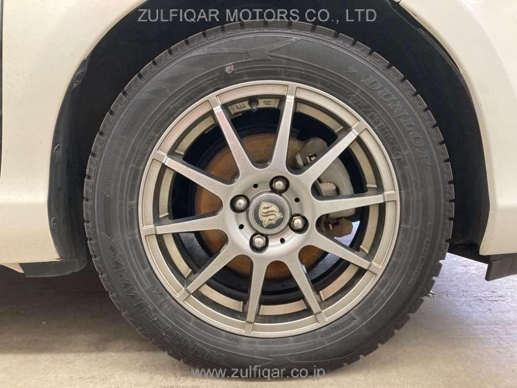 TOYOTA AQUA 2016 Image 9