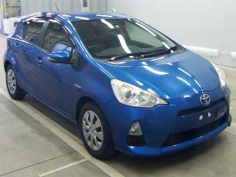 TOYOTA AQUA 2013 Image 3