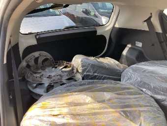 TOYOTA AQUA 2012 Image 7