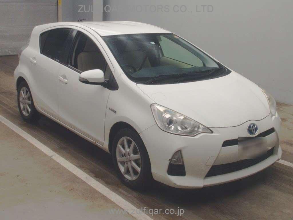 TOYOTA AQUA 2012 Image 3