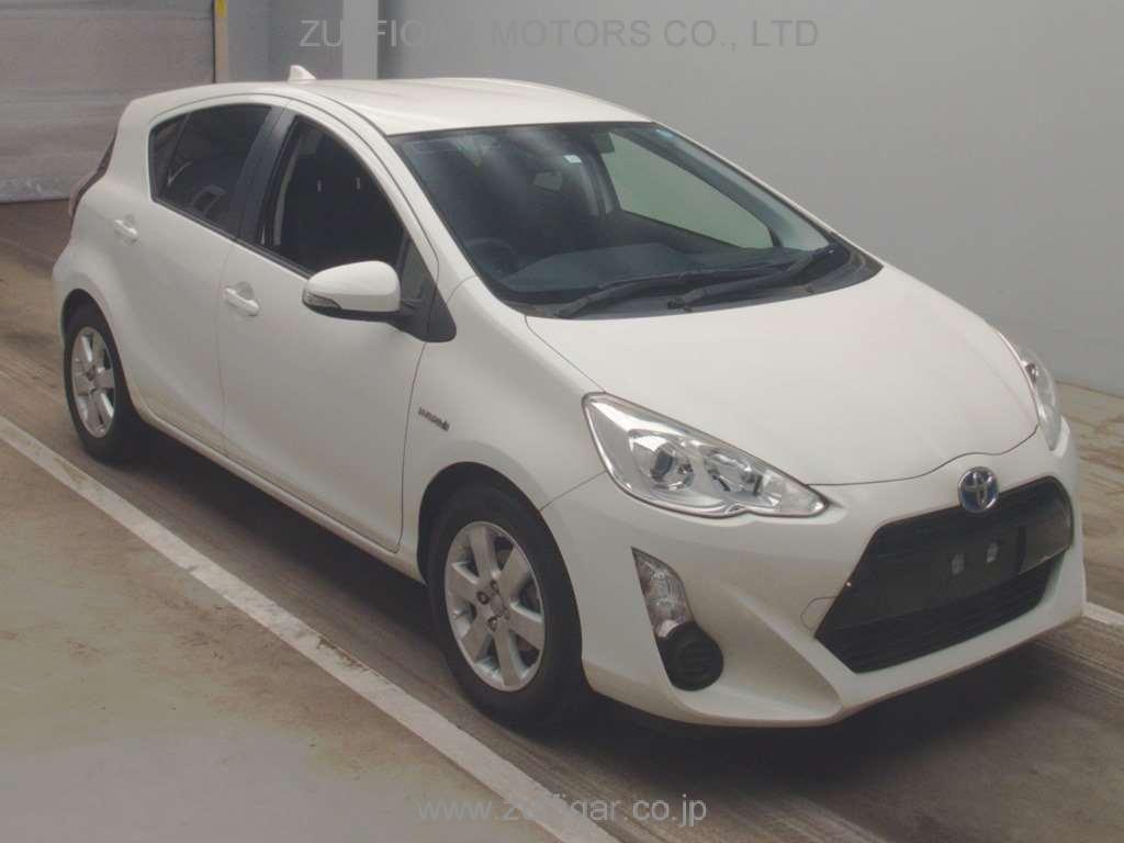 TOYOTA AQUA 2015 Image 3