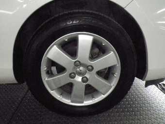 TOYOTA AQUA 2015 Image 9