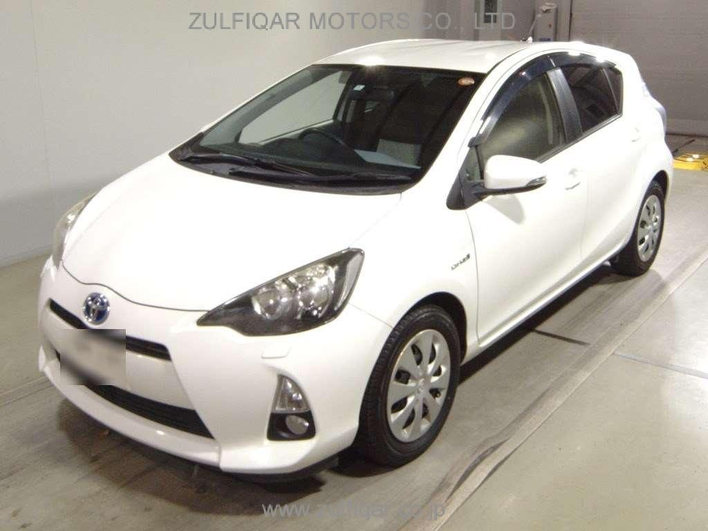 TOYOTA AQUA 2012 Image 1