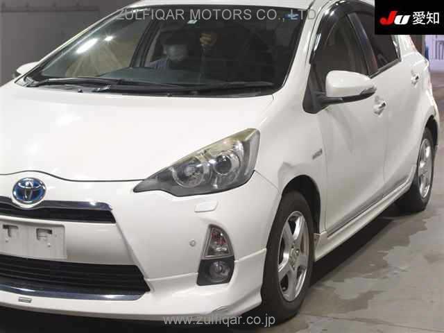 TOYOTA AQUA 2013 Image 7