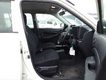 TOYOTA PROBOX 2018 Image 9