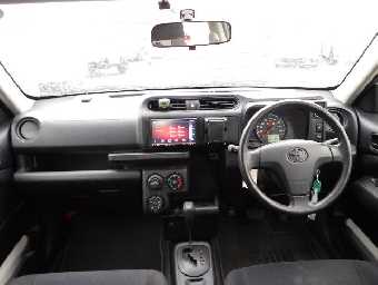 TOYOTA PROBOX 2018 Image 10