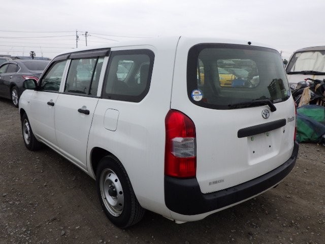 TOYOTA PROBOX 2018 Image 26