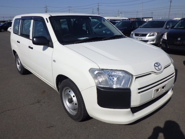 TOYOTA PROBOX 2018 Image 29