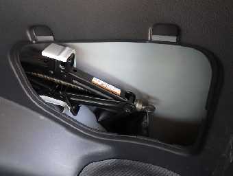 TOYOTA PROBOX 2018 Image 32