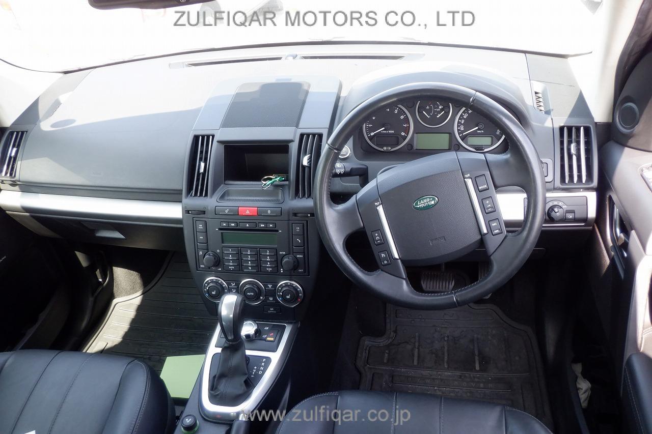 LAND ROVER FREE LANDER 2 2011 Image 8