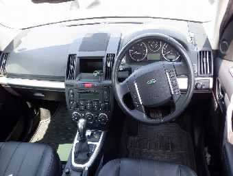 LAND ROVER FREE LANDER 2 2011 Image 8