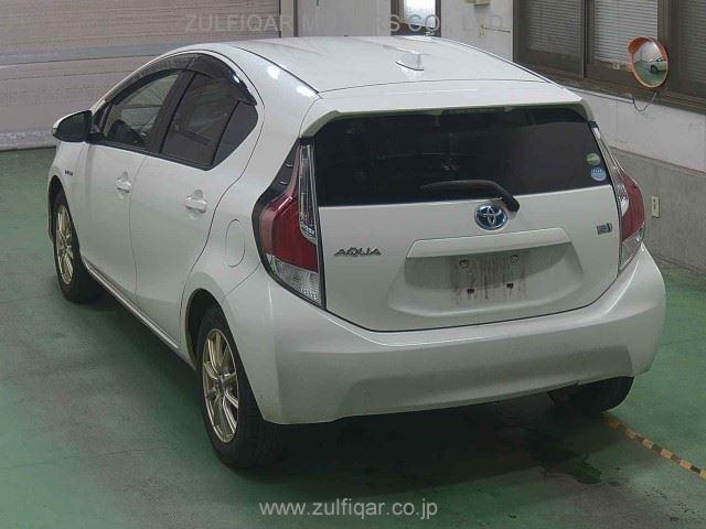 TOYOTA AQUA 2016 Image 2