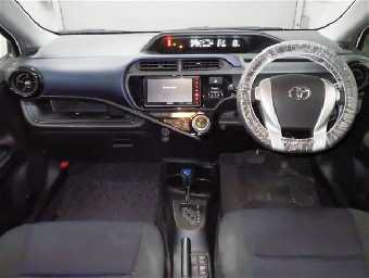 TOYOTA AQUA 2016 Image 3