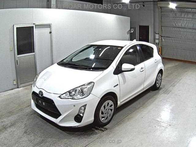 TOYOTA AQUA 2016 Image 4