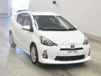 TOYOTA AQUA 2012 Image 1