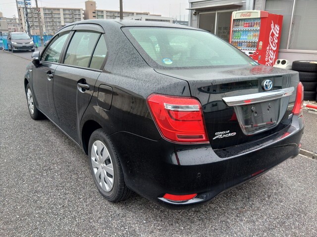 TOYOTA COROLLA AXIO 2015 Image 19