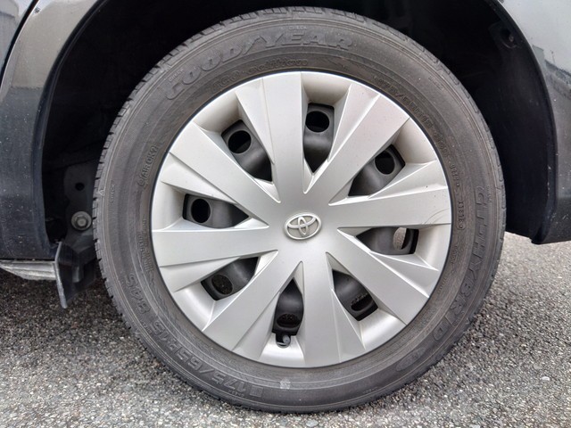 TOYOTA COROLLA AXIO 2015 Image 20