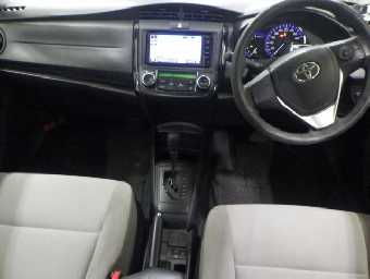 TOYOTA COROLLA AXIO 2015 Image 3