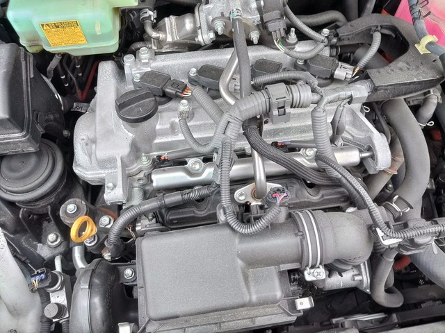 TOYOTA COROLLA AXIO 2015 Image 21