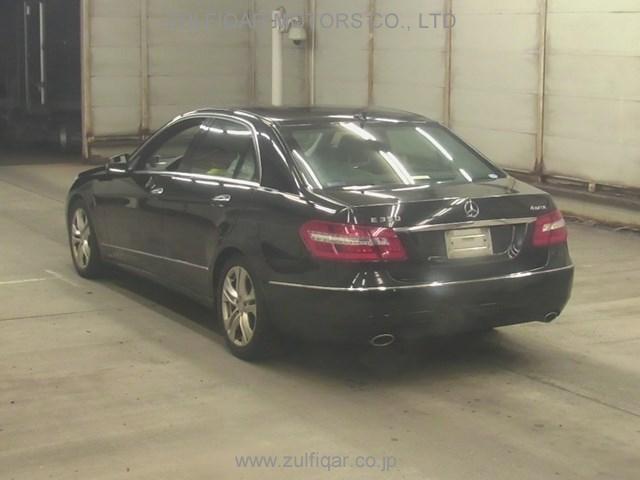 MERCEDES BENZ E CLASS 2010 Image 2