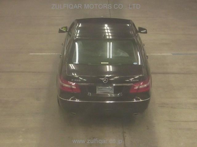 MERCEDES BENZ E CLASS 2010 Image 3