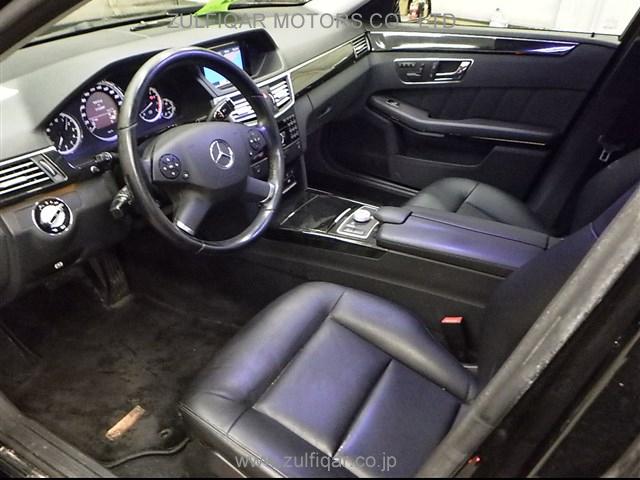 MERCEDES BENZ E CLASS 2010 Image 4
