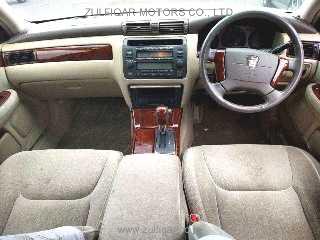 TOYOTA CROWN 2003 Image 3