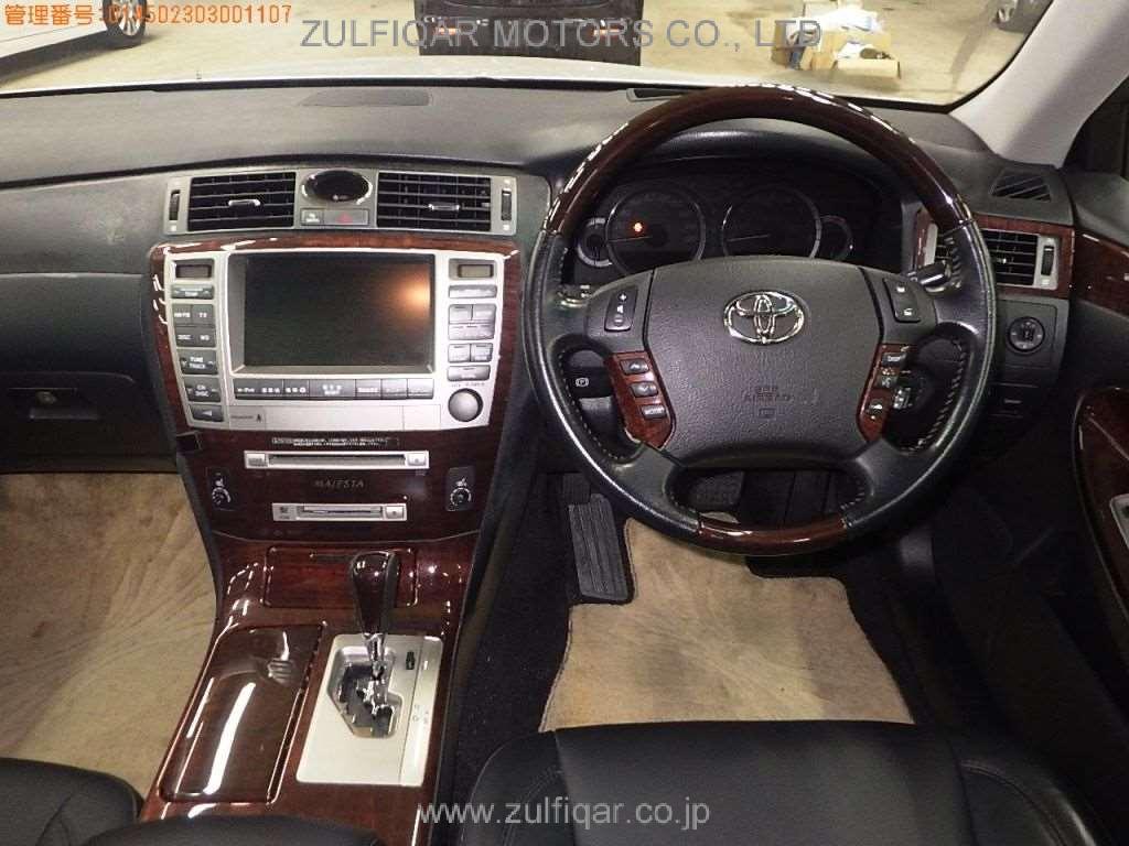 TOYOTA CROWN MAJESTA 2007 Image 6