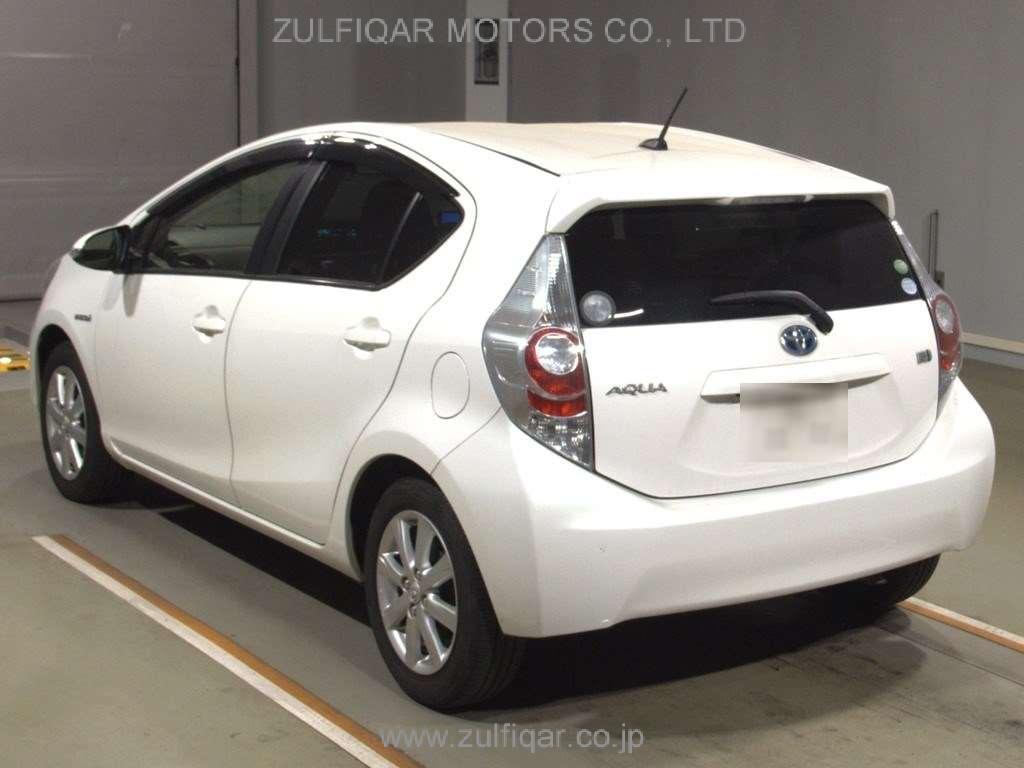 TOYOTA AQUA 2014 Image 4
