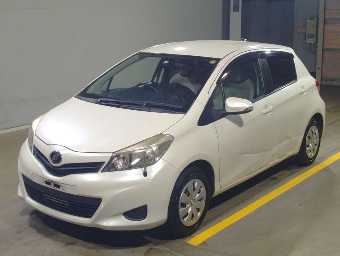 TOYOTA VITZ 2011 Image 1