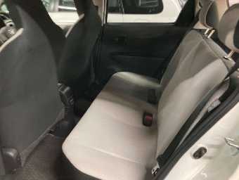 TOYOTA VITZ 2011 Image 8