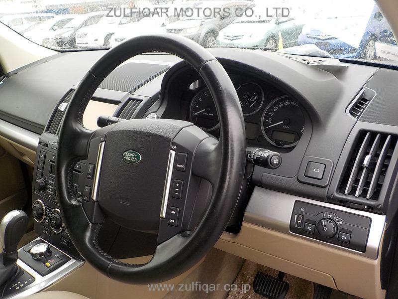 LAND ROVER FREE LANDER 2 2012 Image 8