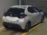 TOYOTA YARIS 2020 Image 2