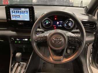 TOYOTA YARIS 2020 Image 6