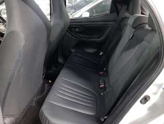 TOYOTA YARIS 2020 Image 8