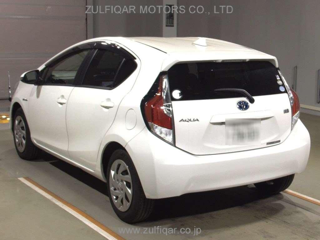 TOYOTA AQUA 2015 Image 4