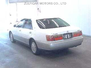 TOYOTA CROWN 2001 Image 2